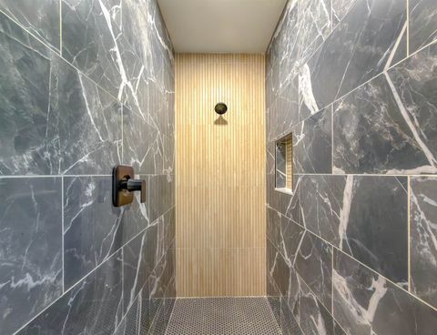 Tiny photo for 2802 Primrose Lane, Tallahassee, FL 32301 (MLS # 392735)