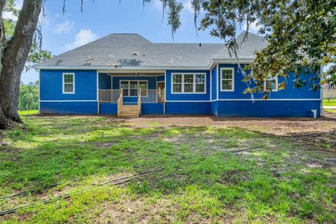 A home in TALLAHASSEE