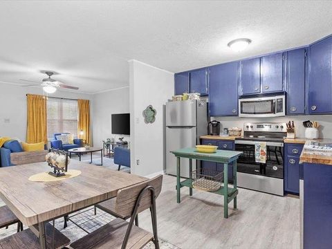 Tiny photo for 1835 Portland Avenue #2, Tallahassee, FL 32303 (MLS # 373067)