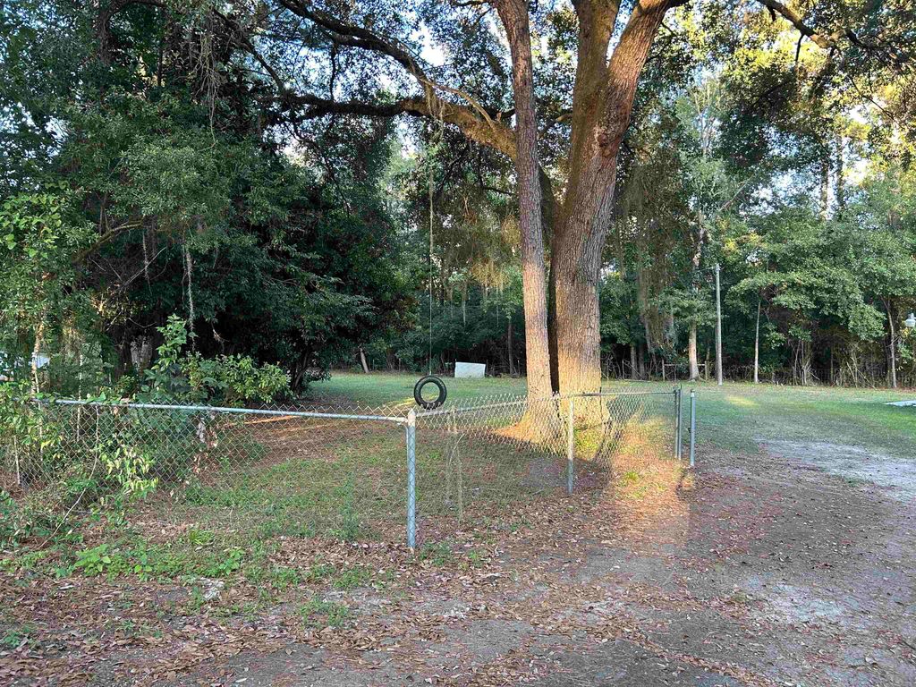Photo of 265 Wayne Gregory Road, Havana, FL 32333 (MLS # 392024)