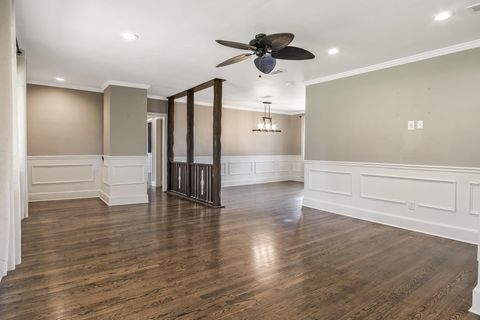 Tiny photo for 1700 S MERIDIAN Street, Tallahassee, FL 32301 (MLS # 400020)