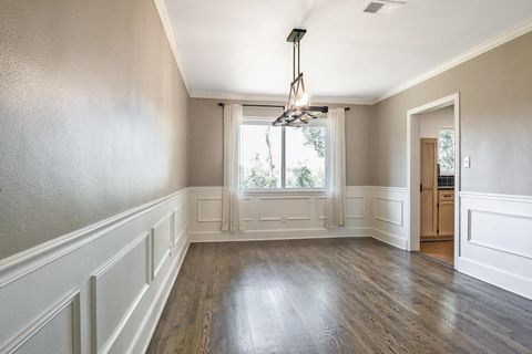 Tiny photo for 1700 S MERIDIAN Street, Tallahassee, FL 32301 (MLS # 400020)