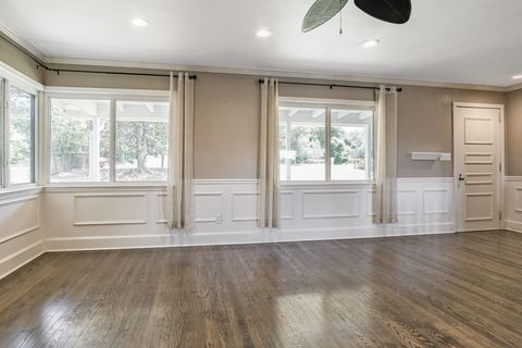 Tiny photo for 1700 S MERIDIAN Street, Tallahassee, FL 32301 (MLS # 400020)