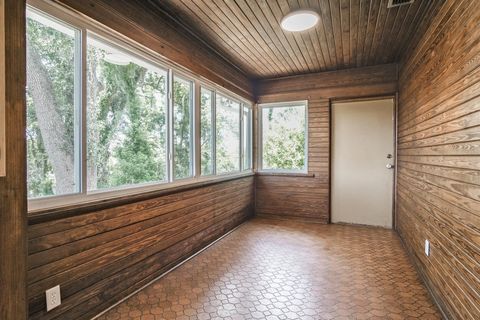 Tiny photo for 1700 S MERIDIAN Street, Tallahassee, FL 32301 (MLS # 400020)