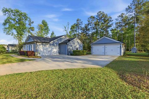 Tiny photo for 191 Parkside Circle, Crawfordville, FL 32327 (MLS # 397875)