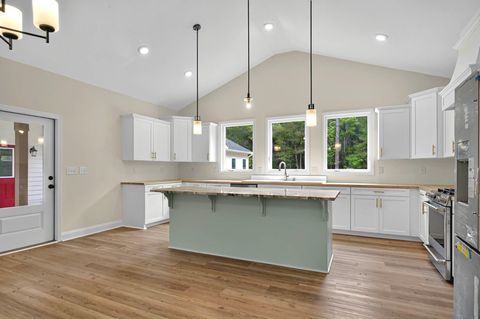 Tiny photo for 3485 Natural Bridge Road, Tallahassee, FL 32305 (MLS # 401732)