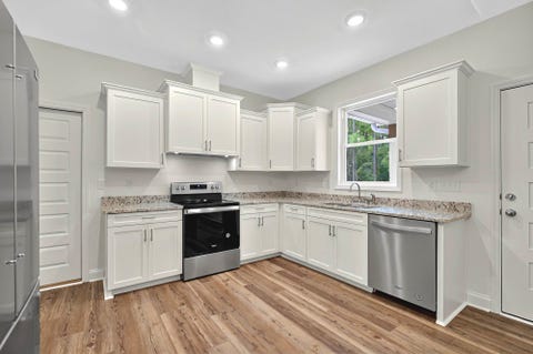 Tiny photo for 3485 Natural Bridge Road, Tallahassee, FL 32305 (MLS # 401732)