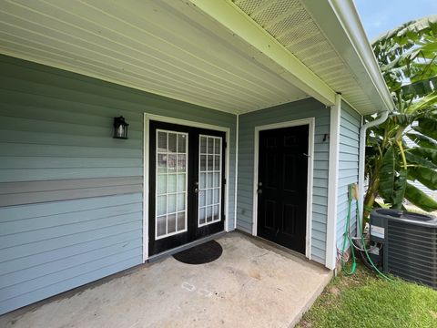 A home in TALLAHASSEE