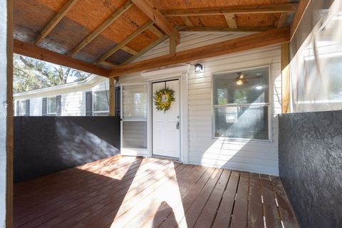 Tiny photo for 9698 S Horseshoe Road, Tallahassee, FL 32317 (MLS # 394358)