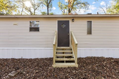 Tiny photo for 9698 S Horseshoe Road, Tallahassee, FL 32317 (MLS # 394358)