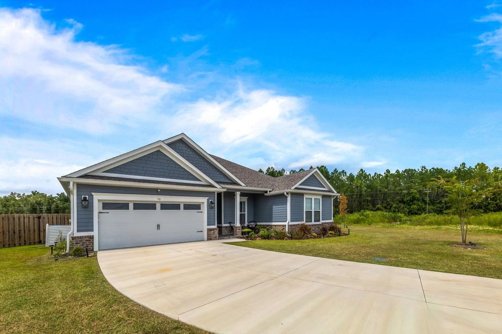 Photo of 98 Springdale Drive, Crawfordville, FL 32327 (MLS # 391959)