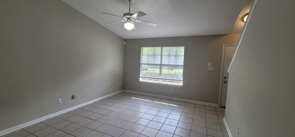Photo of 2525 Hartsfield Road #8, Tallahassee, FL 32303 (MLS # 397939)