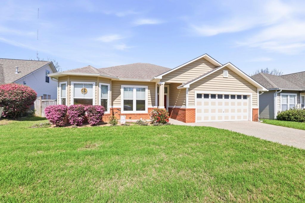 Photo of 8354 Hinsdale Way, Tallahassee, FL 32312 (MLS # 397150)