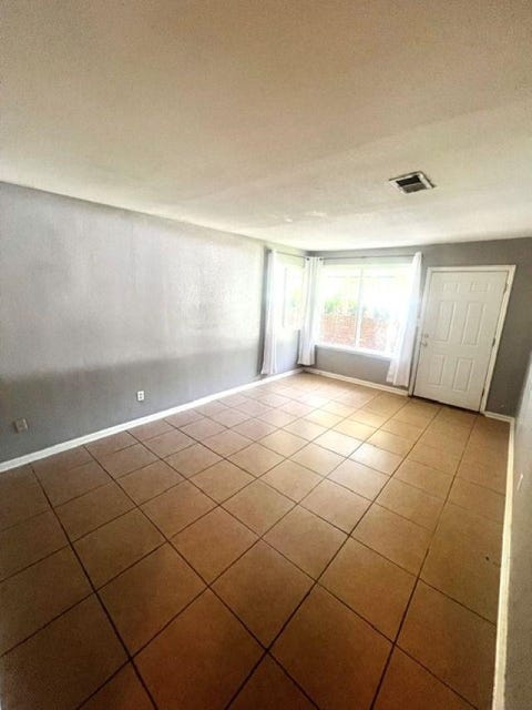 Tiny photo for 3221 Beacon Street, Tallahassee, FL 32305 (MLS # 402502)