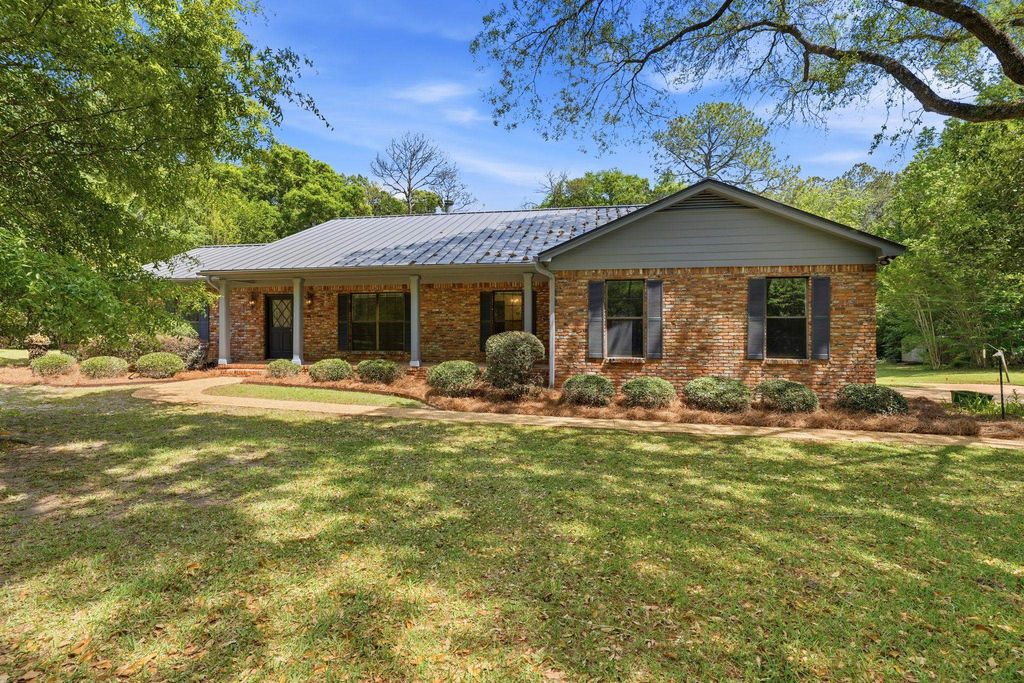 Photo of 7161 OX BOW Circle, Tallahassee, FL 32312 (MLS # 398556)