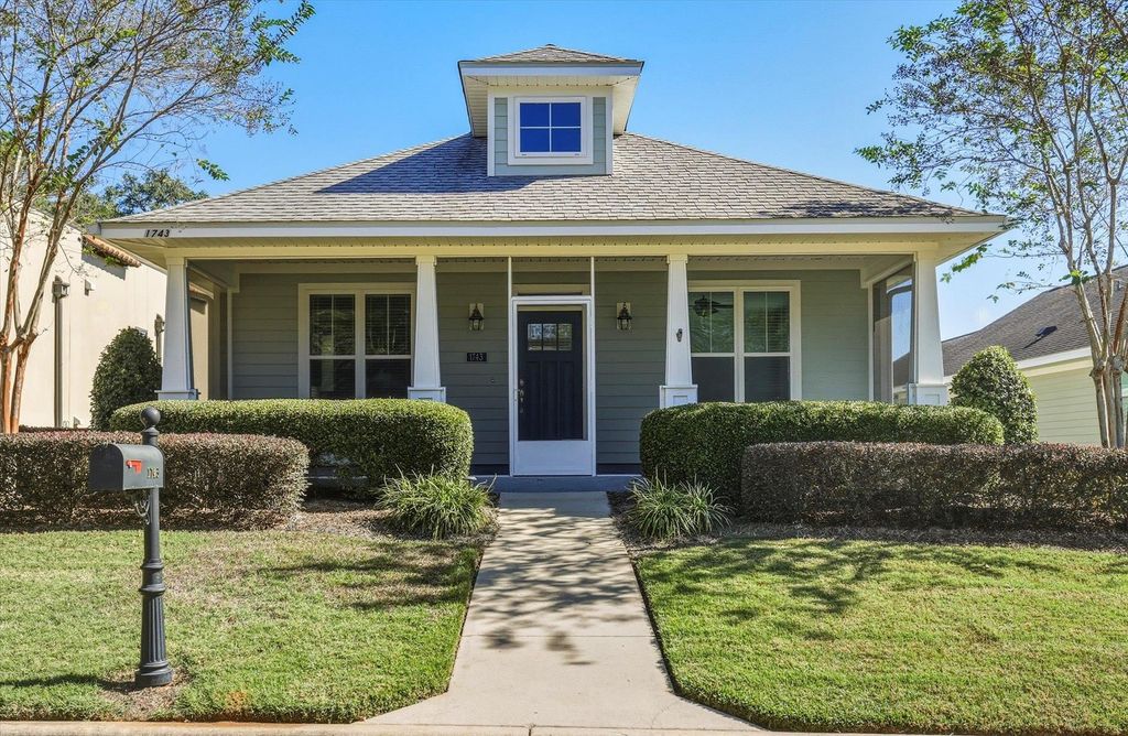 Photo of 1743 Brush Hill Road, Tallahassee, FL 32308 (MLS # 393042)