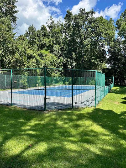 Tiny photo for 552 High Oaks Court, Tallahassee, FL 32312 (MLS # 389148)