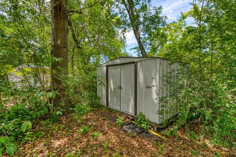 Tiny photo for 2004 EASTGATE Way, Tallahassee, FL 32308 (MLS # 399508)