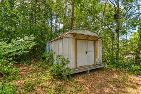 Tiny photo for 2004 EASTGATE Way, Tallahassee, FL 32308 (MLS # 399508)