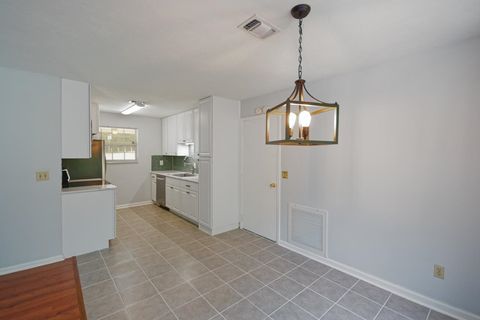 Tiny photo for 2004 EASTGATE Way, Tallahassee, FL 32308 (MLS # 399508)