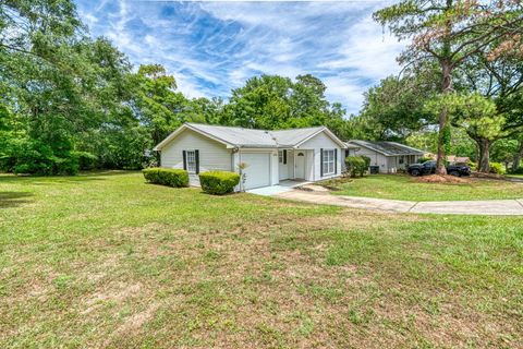 Tiny photo for 2004 EASTGATE Way, Tallahassee, FL 32308 (MLS # 399508)