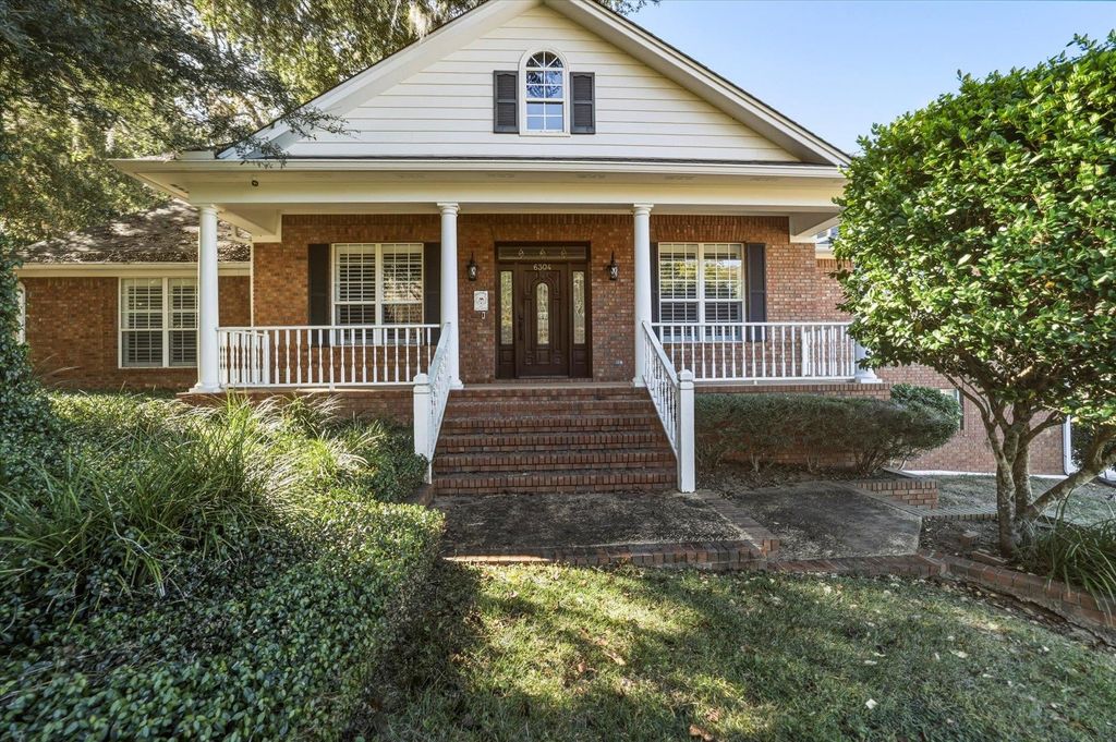 Photo of 6304 Mallard Trace Drive, Tallahassee, FL 32312 (MLS # 392991)