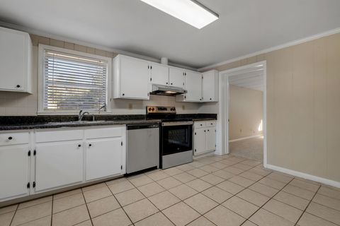 Tiny photo for 2012 Woodstock Lane, Tallahassee, FL 32303 (MLS # 394295)