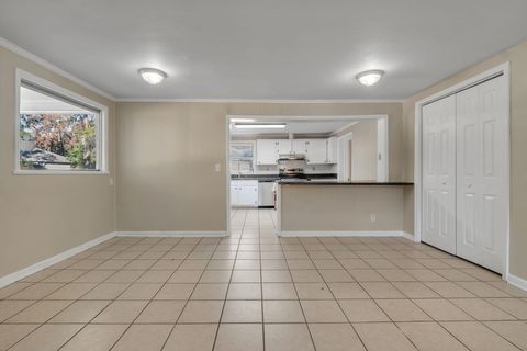 Tiny photo for 2012 Woodstock Lane, Tallahassee, FL 32303 (MLS # 394295)