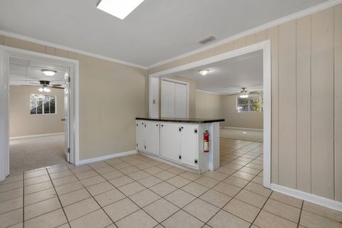 Tiny photo for 2012 Woodstock Lane, Tallahassee, FL 32303 (MLS # 394295)