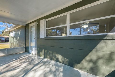 Tiny photo for 2012 Woodstock Lane, Tallahassee, FL 32303 (MLS # 394295)