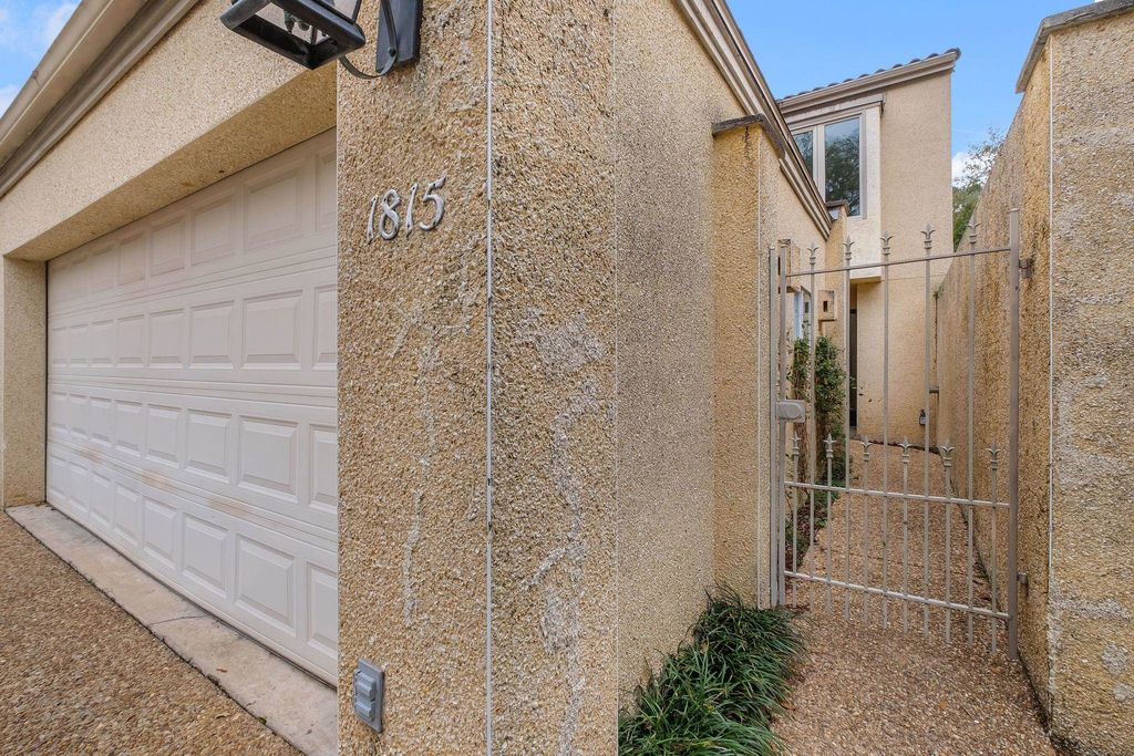 Photo of 1815 Atlantis Place #BLDG 6, Tallahassee, FL 32303 (MLS # 394829)