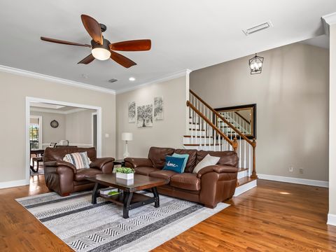Tiny photo for 916 Hillcrest Court, Tallahassee, FL 32308 (MLS # 387213)