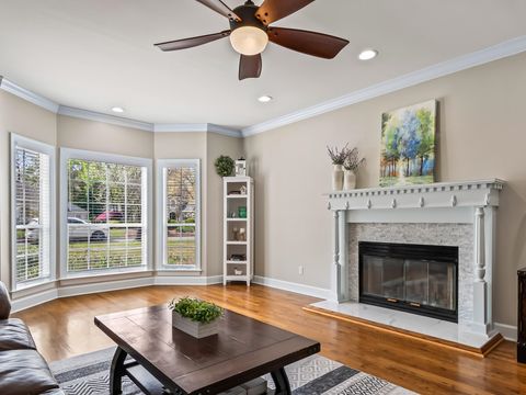Tiny photo for 916 Hillcrest Court, Tallahassee, FL 32308 (MLS # 387213)