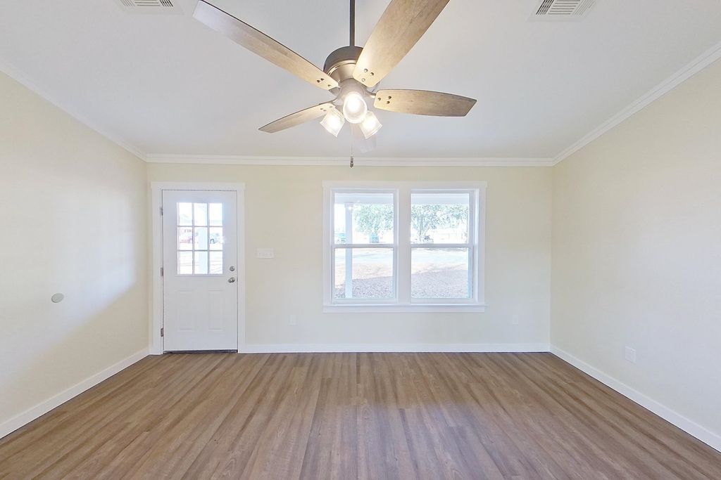 Photo of 1021 NW 11th Avenue, Other Georgia, GA 31768 (MLS # 395601)