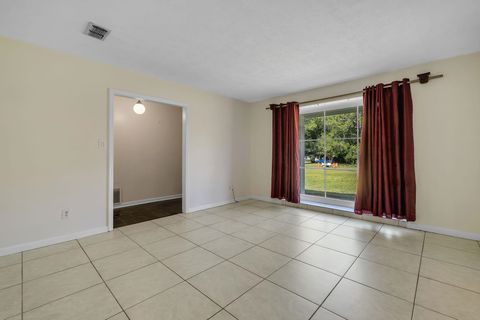 Tiny photo for 2613 Killarney Way, Tallahassee, FL 32309 (MLS # 392302)