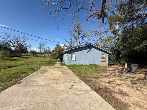 Photo of 522 & 524 Kissimmee Street, Tallahassee, FL 32310 (MLS # 391018)