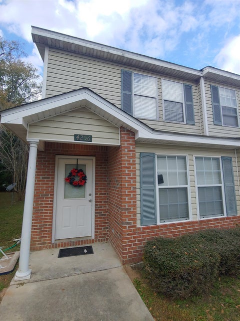 Photo of 4256 Augustus Oaks Court, Tallahassee, FL 32303 (MLS # 402787)