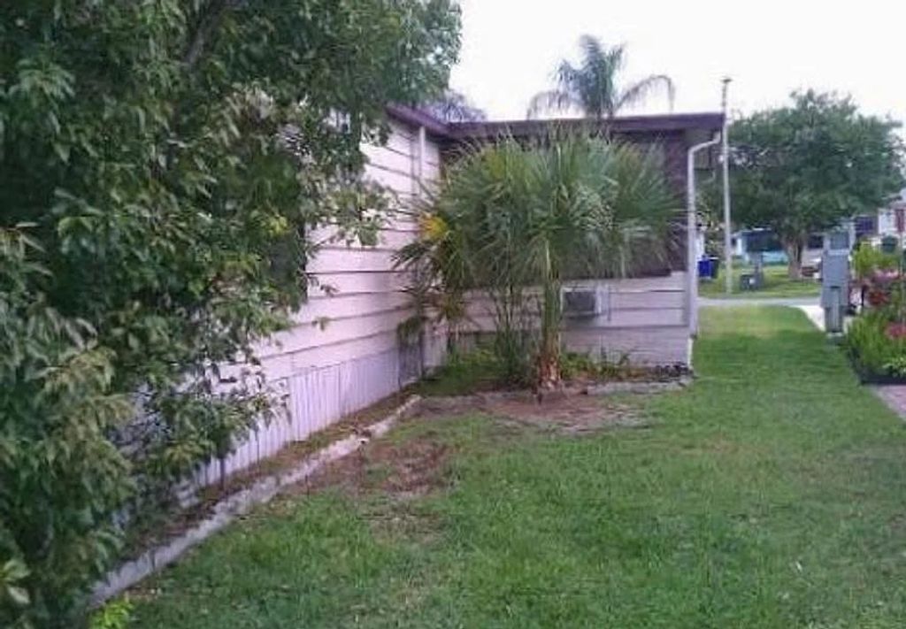 Photo of 1580 Longbow Drive, Other Florida, FL 33810 (MLS # 402837)
