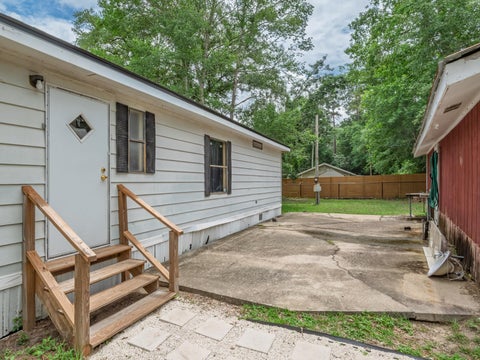 Tiny photo for 24057 LANIER Street, Tallahassee, FL 32310 (MLS # 400625)