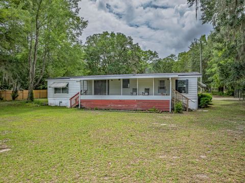 Photo of 24057 LANIER Street, Tallahassee, FL 32310 (MLS # 400625)