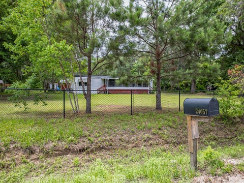 Tiny photo for 24057 LANIER Street, Tallahassee, FL 32310 (MLS # 400625)