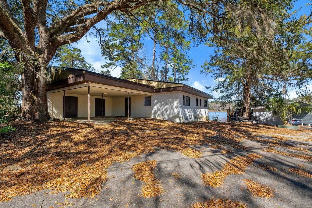 Photo of 4158 Fred Hatfield Court, Tallahassee, FL 32310 (MLS # 396611)