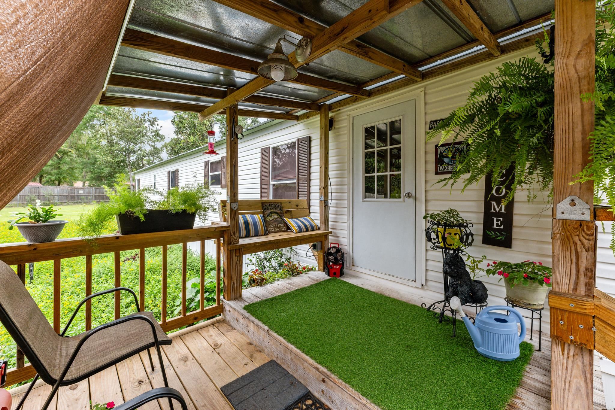 16856 AQUA Lane