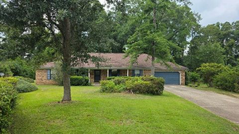 Photo of 1565 E BLOCKFORD Court, Tallahassee, FL 32317 (MLS # 388473)
