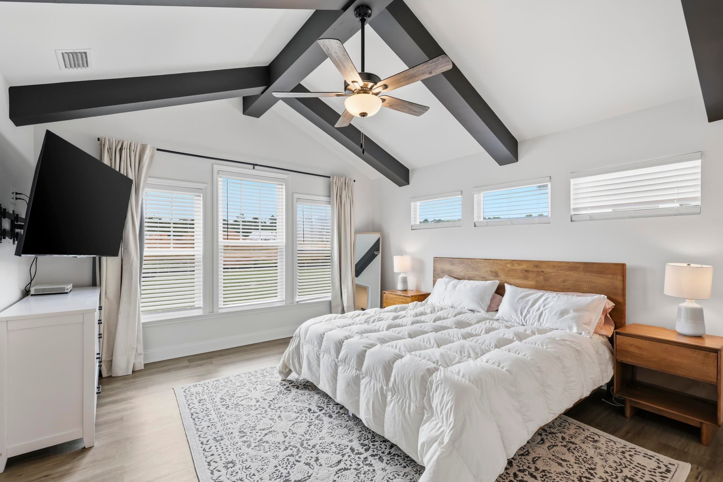 3634 Meadow Vista Lane