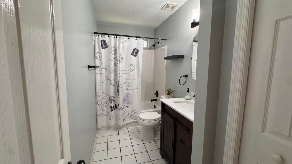 Photo of 4417 Siesta Court, Tallahassee, FL 32309 (MLS # 386418)
