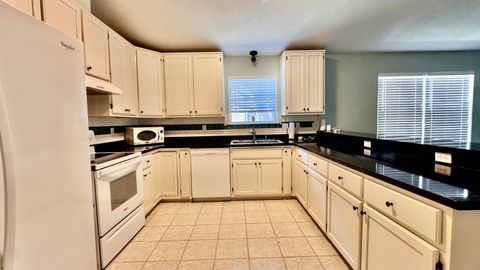 Tiny photo for 4417 Siesta Court, Tallahassee, FL 32309 (MLS # 386418)