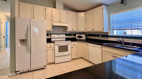 Tiny photo for 4417 Siesta Court, Tallahassee, FL 32309 (MLS # 386418)