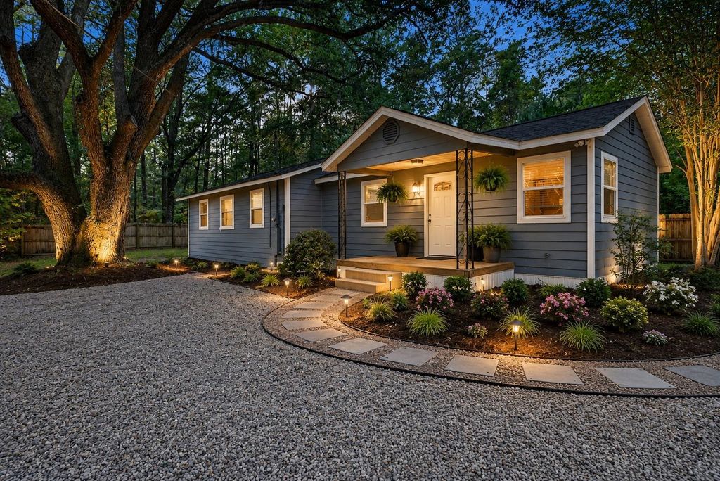 Photo of 10632 Capitola Road, Tallahassee, FL 32317 (MLS # 399646)