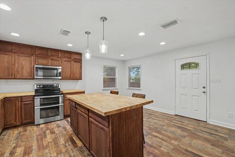 Tiny photo for 10632 Capitola Road, Tallahassee, FL 32317 (MLS # 399646)